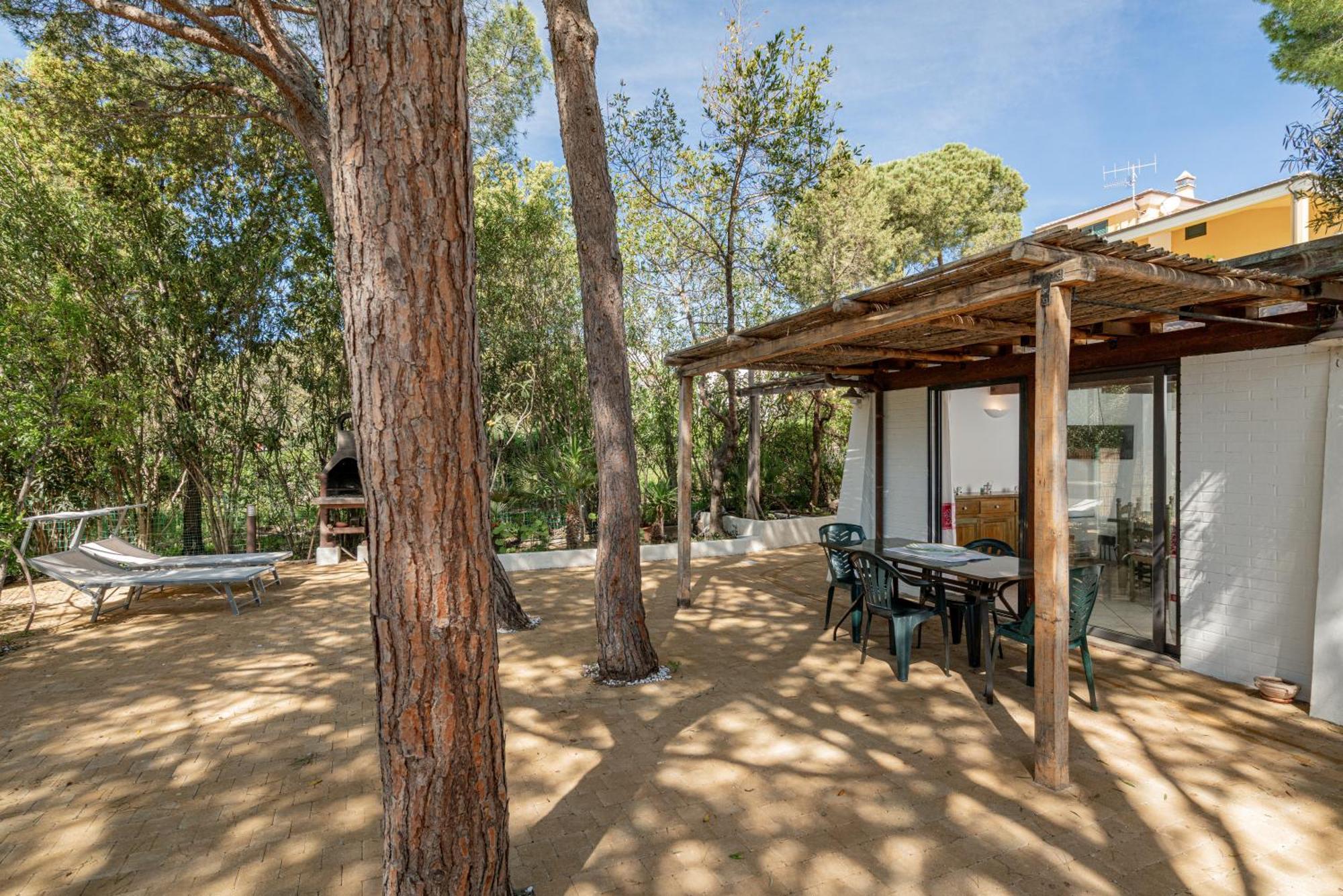 Casa Donatella, In Riva Al Mare! Villa Cala Liberotto Exterior photo
